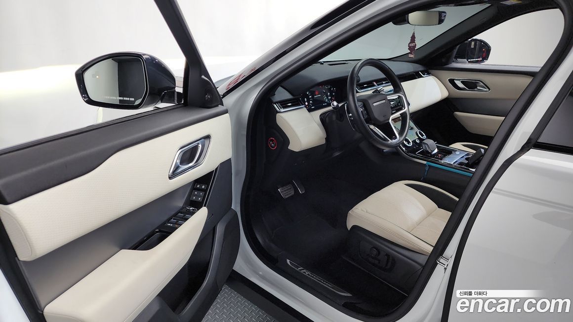 Land Rover Range Rover Velar 2022