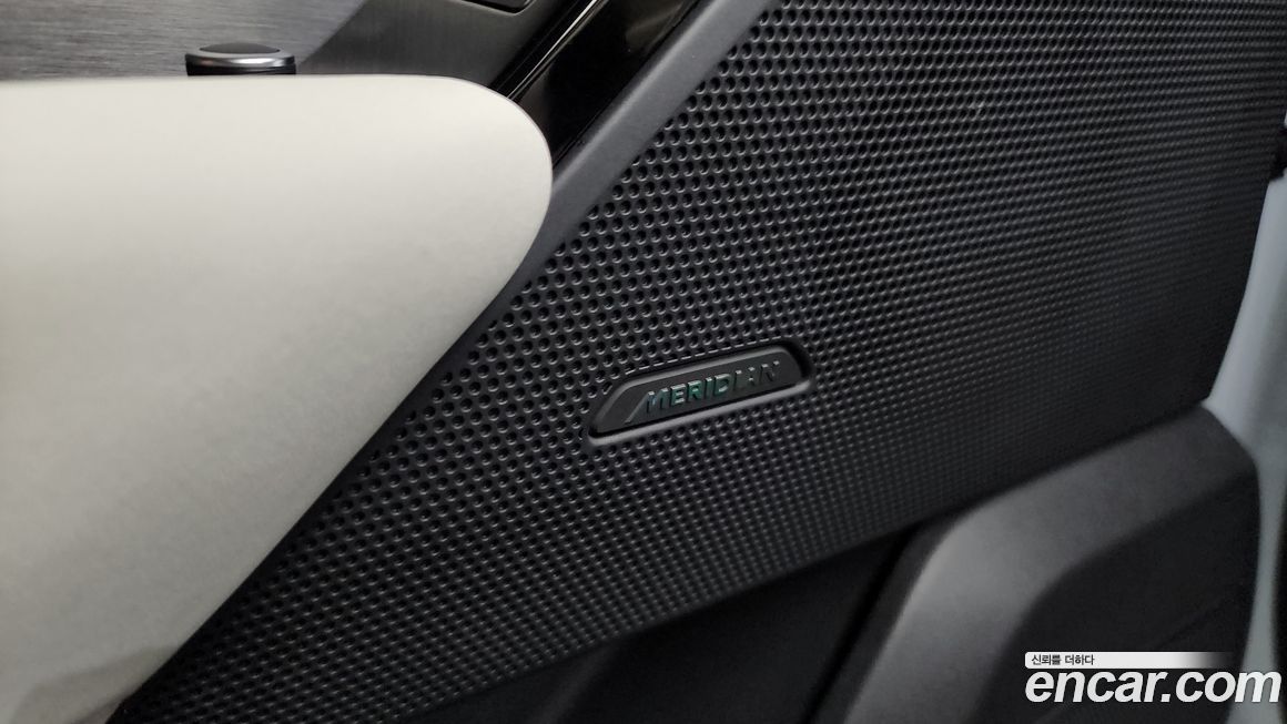 Land Rover Range Rover Velar 2022