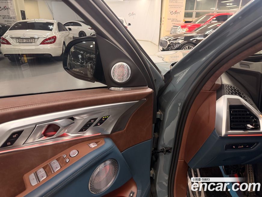 BMW XM 2024