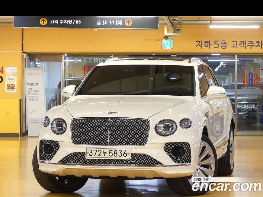 Bentley Bentayga 2021