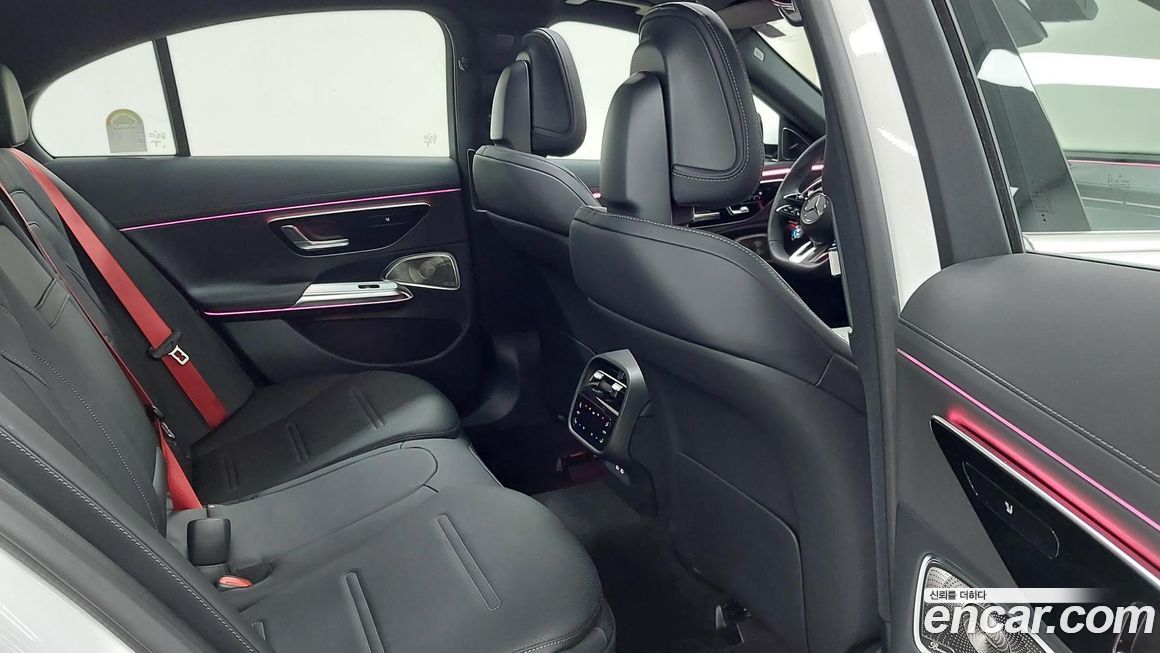 Mercedes-Benz E-Class 2026