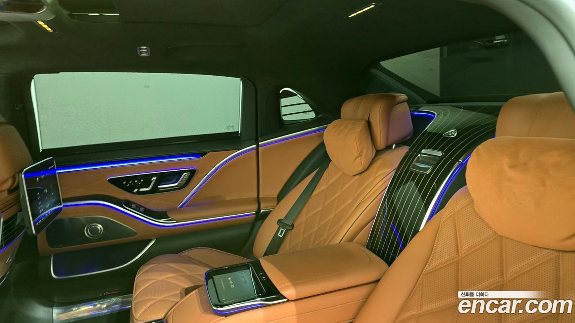 Mercedes-Benz S-Class 2023