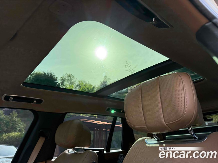 Land Rover Range Rover 2024