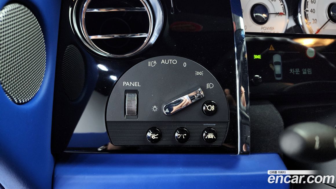 Rolls-Royce Wraith 2019