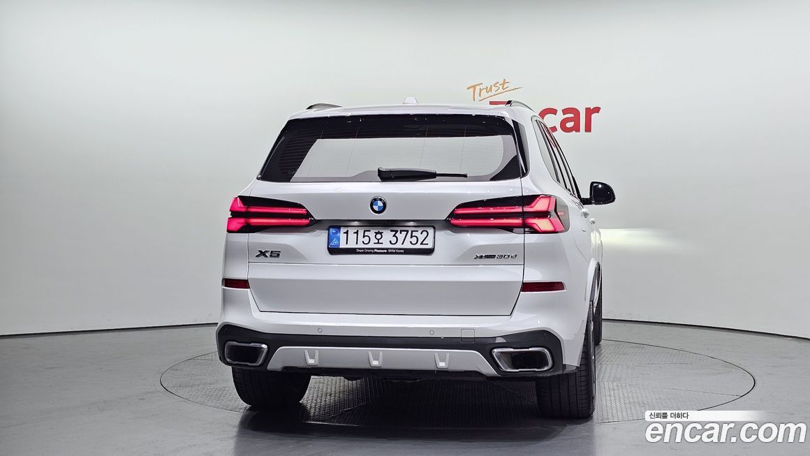 BMW X5 2025