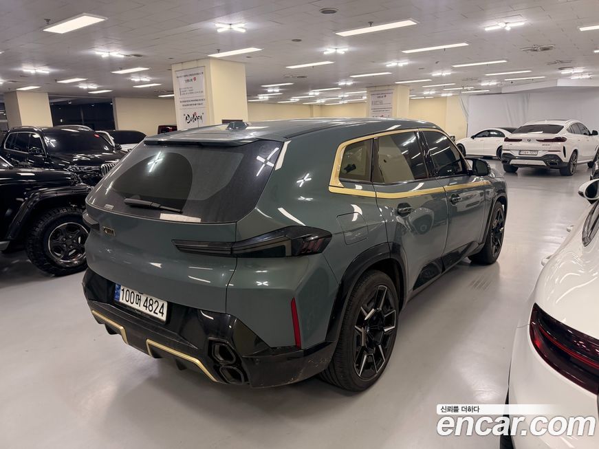 BMW XM 2024