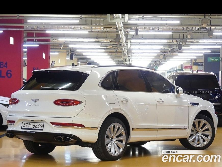 Bentley Bentayga 2021