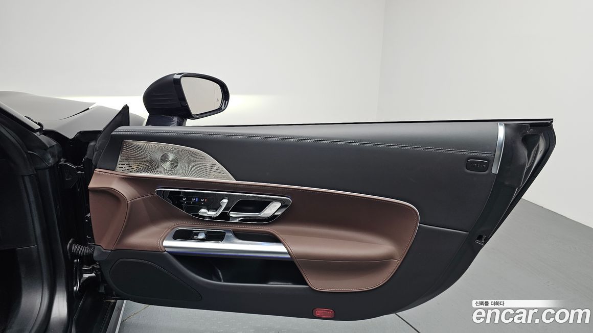 Mercedes-Benz SL-Class 2024