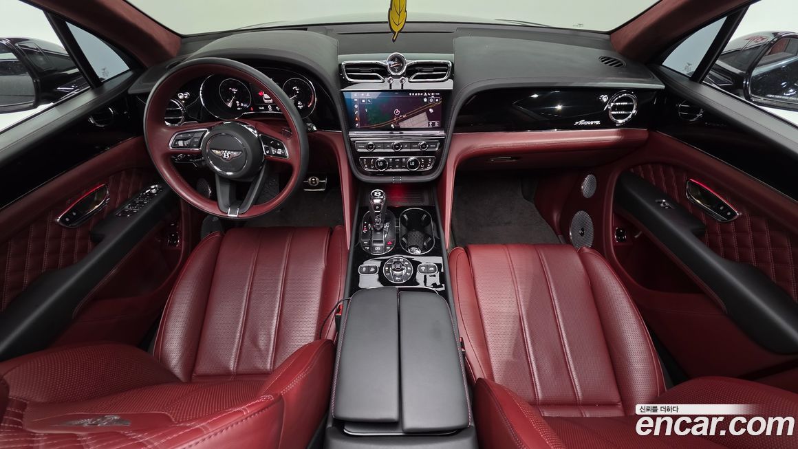 Bentley Bentayga 2023