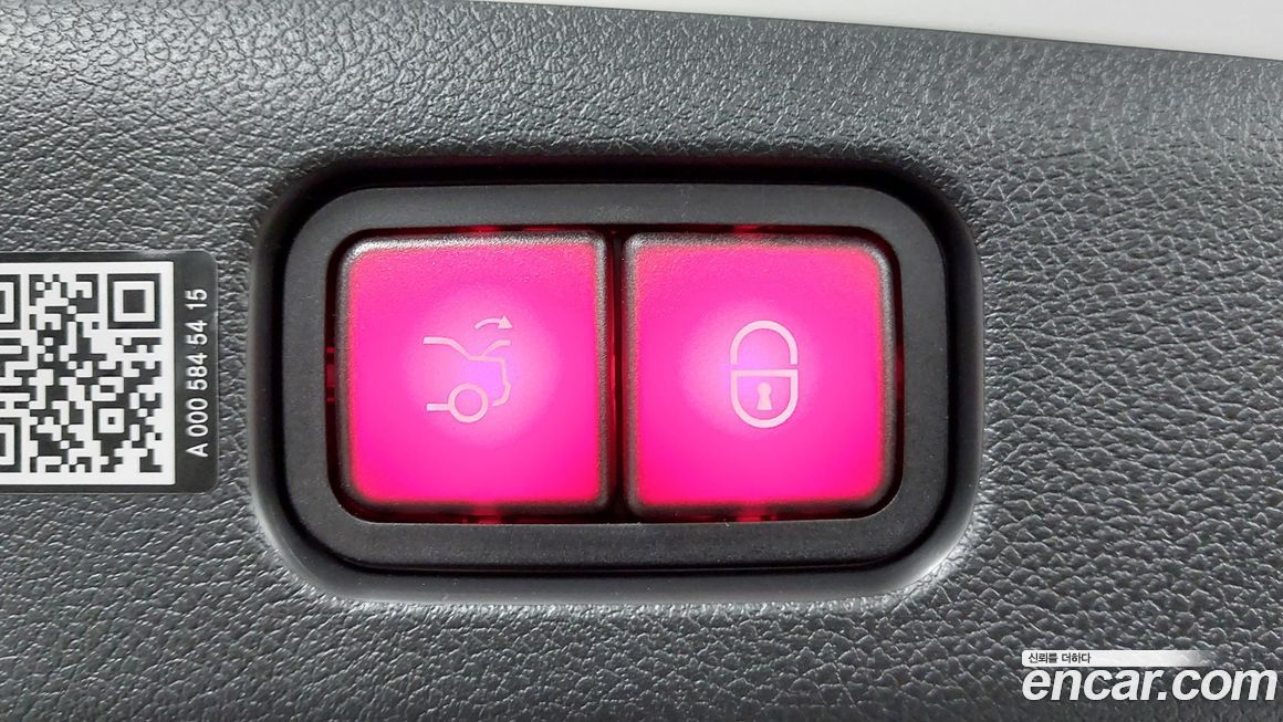 Mercedes-Benz E-Class 2026