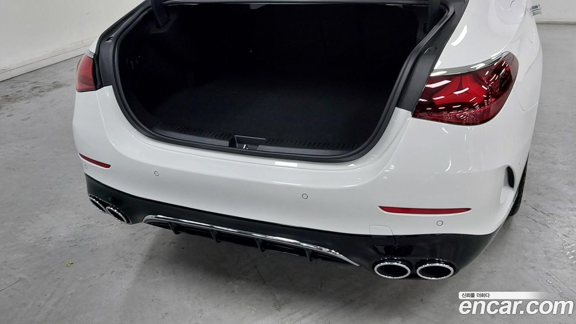 Mercedes-Benz E-Class 2026