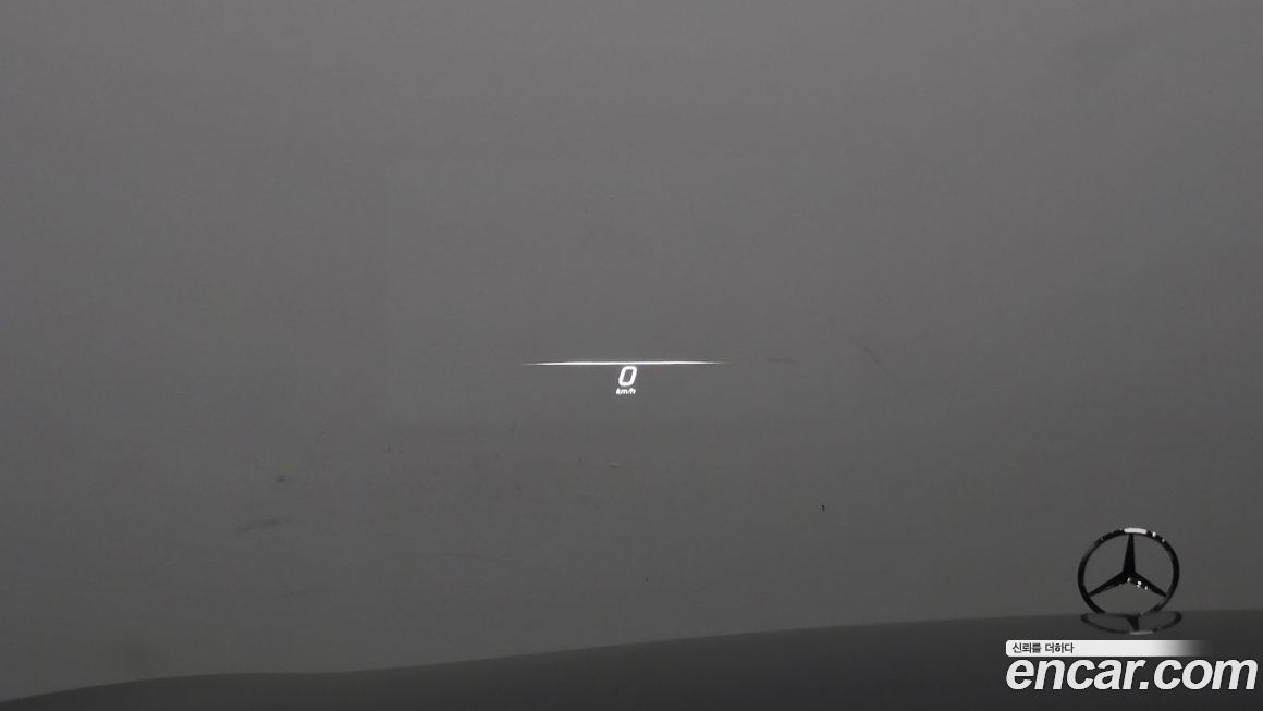 Mercedes-Benz S-Class 2025