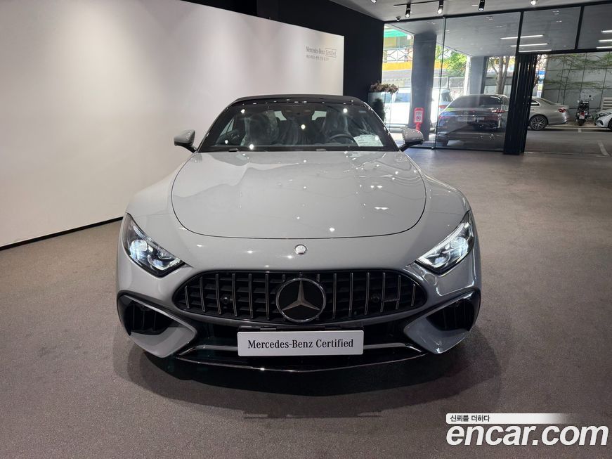 Mercedes-Benz SL-Class 2025