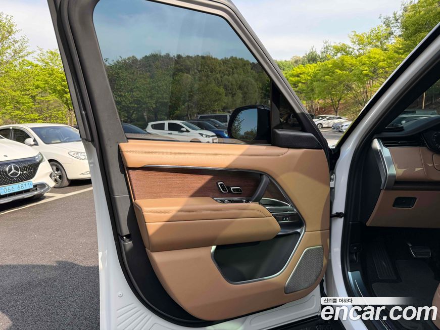 Land Rover Range Rover 2024
