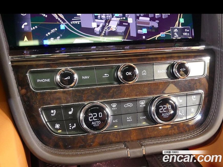 Bentley Bentayga 2021