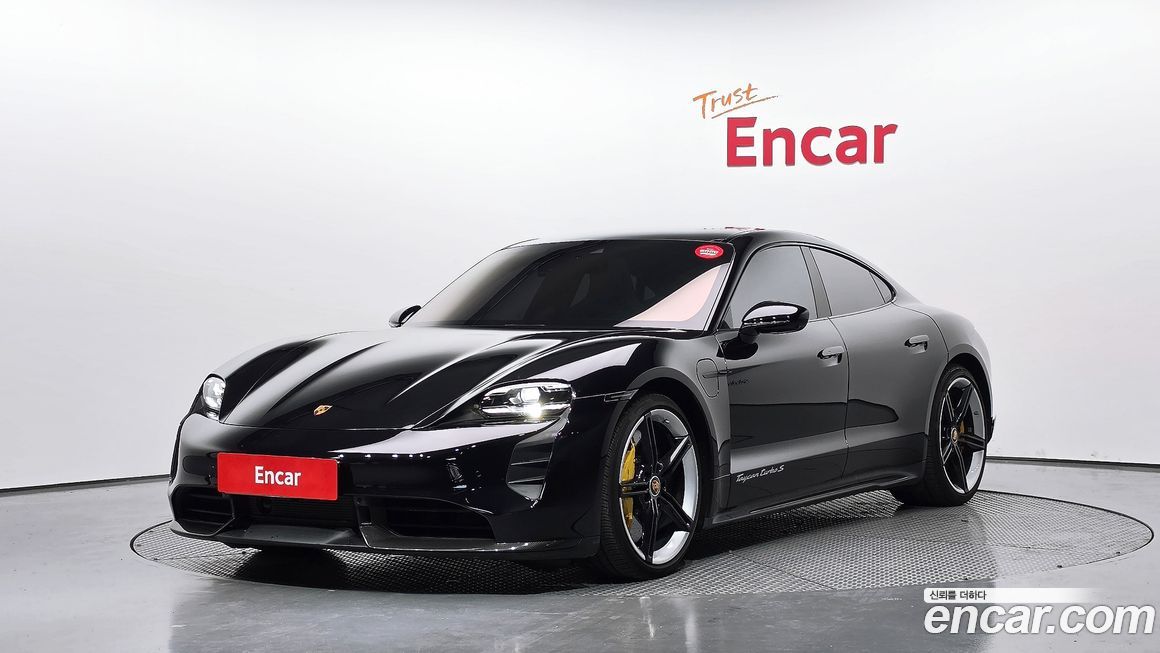 Porsche Taycan 2023