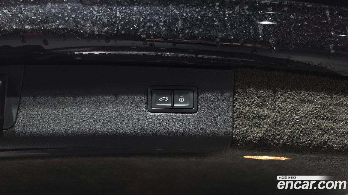 Bentley Bentayga 2023