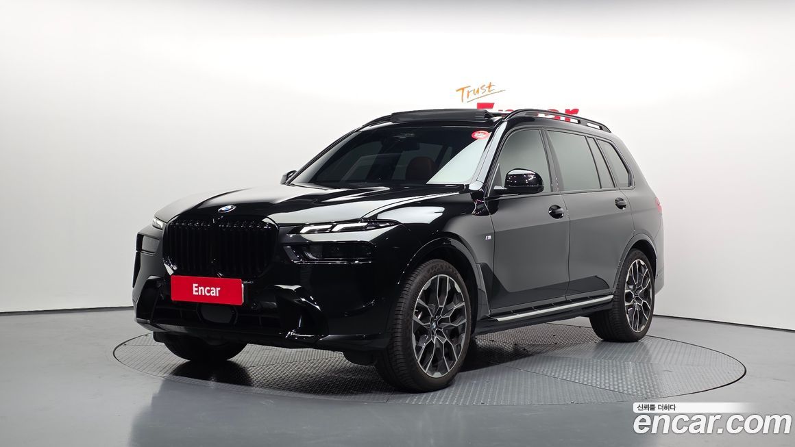BMW X7 2025