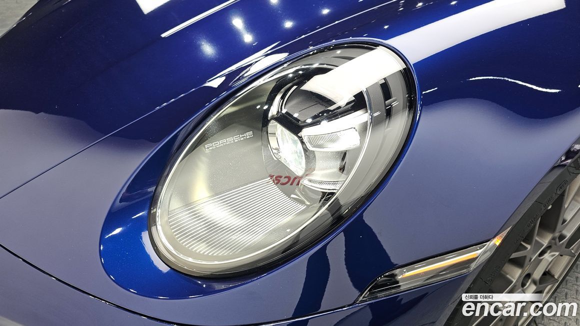 Porsche 911 2021