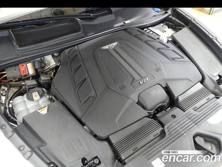 Bentley Bentayga 2021