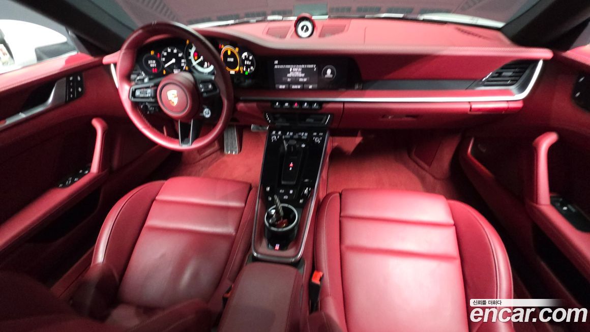Porsche 911 2023