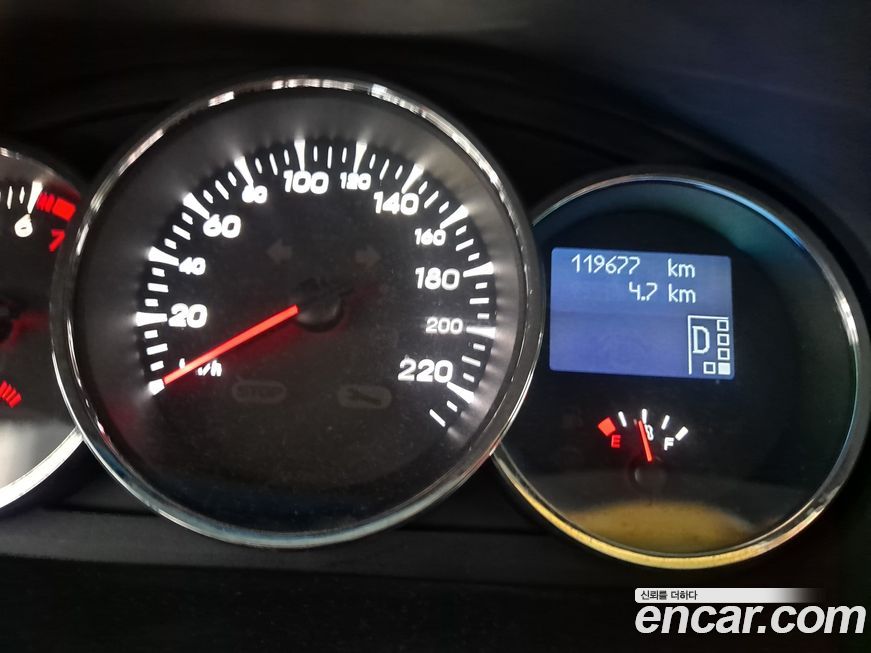 Renault-KoreaSamsung SM3 2011