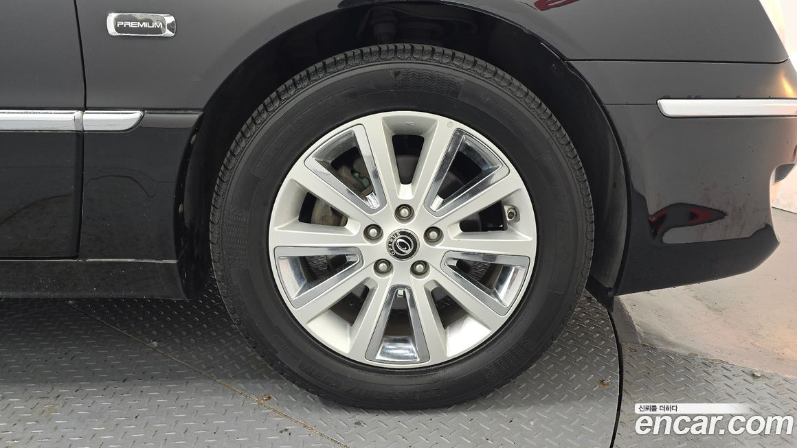 Kia OPIRUS 2011