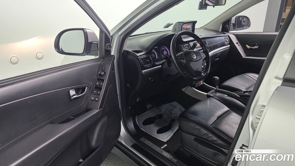 KG_Mobility_Ssangyong KORANDO 2012