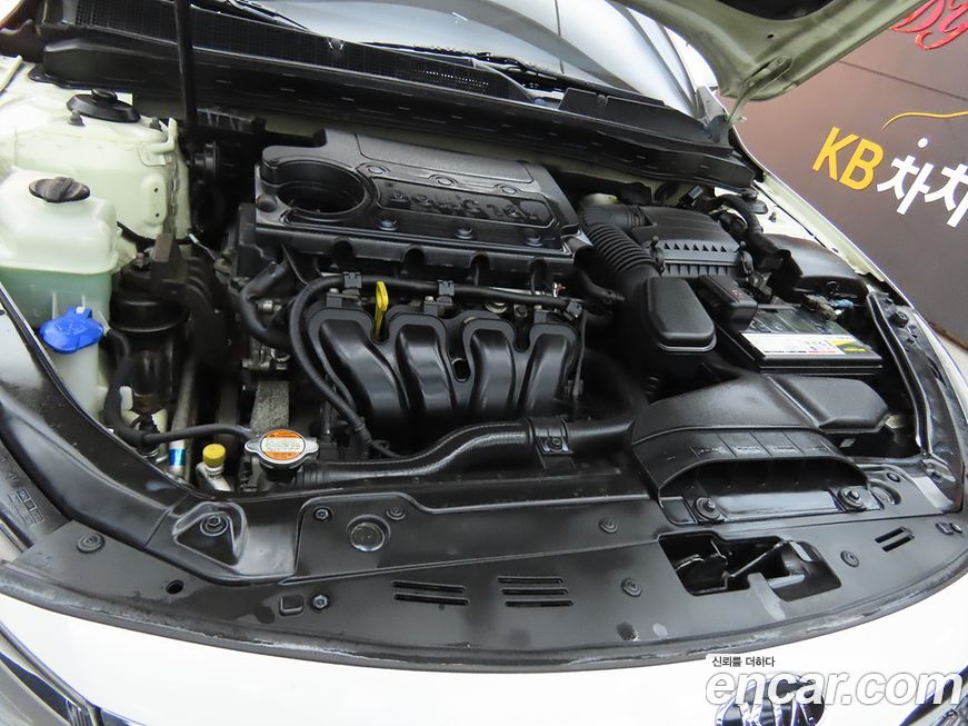 Kia K5 2011