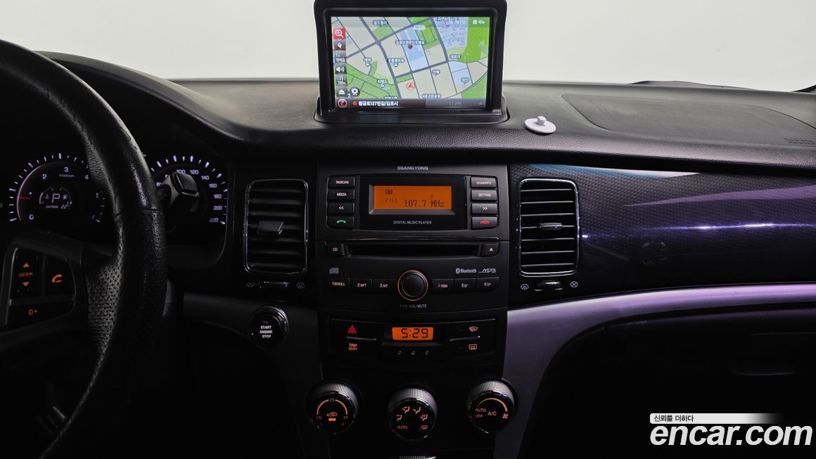 KG_Mobility_Ssangyong KORANDO 2012