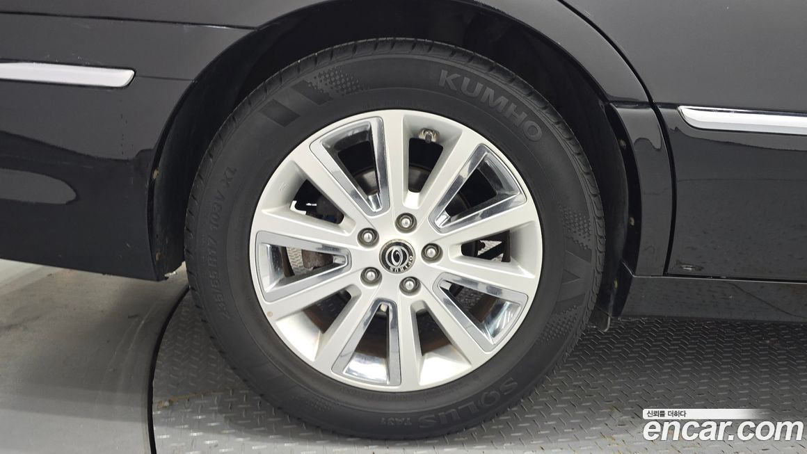Kia OPIRUS 2011