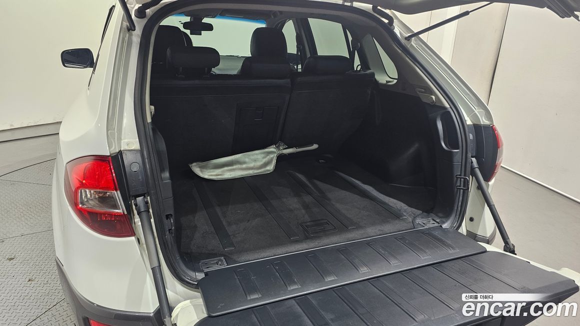 Renault-KoreaSamsung QM5  2011