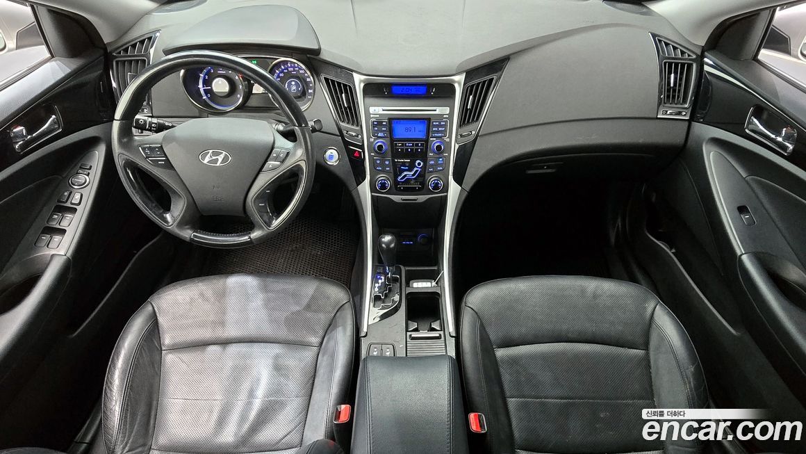 Hyundai Sonata 2011