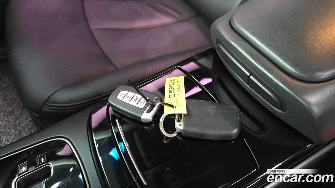 Kia OPIRUS 2011