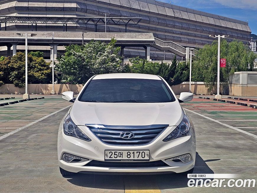 Hyundai Sonata 2013
