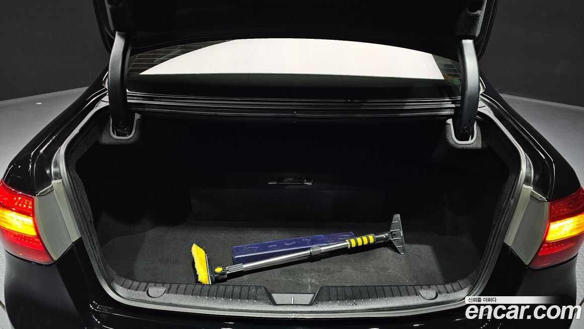 Kia K7 2012