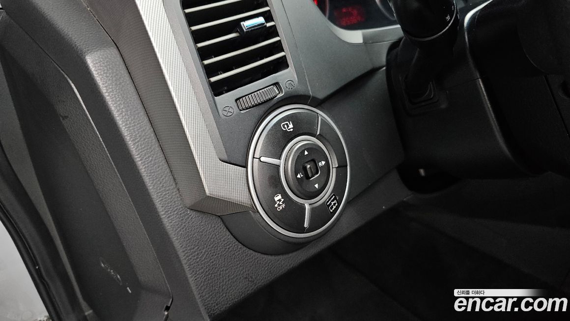 KG_Mobility_Ssangyong KORANDO 2013