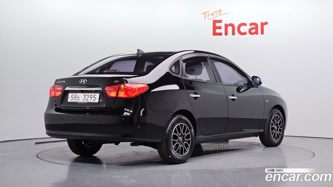 Hyundai AVANTE 2010