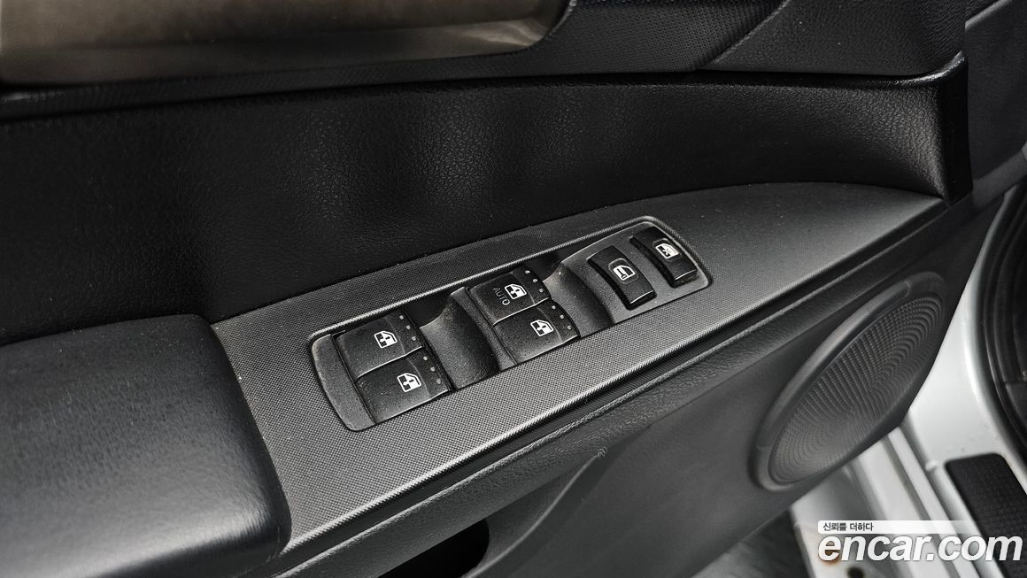 KG_Mobility_Ssangyong KORANDO 2013