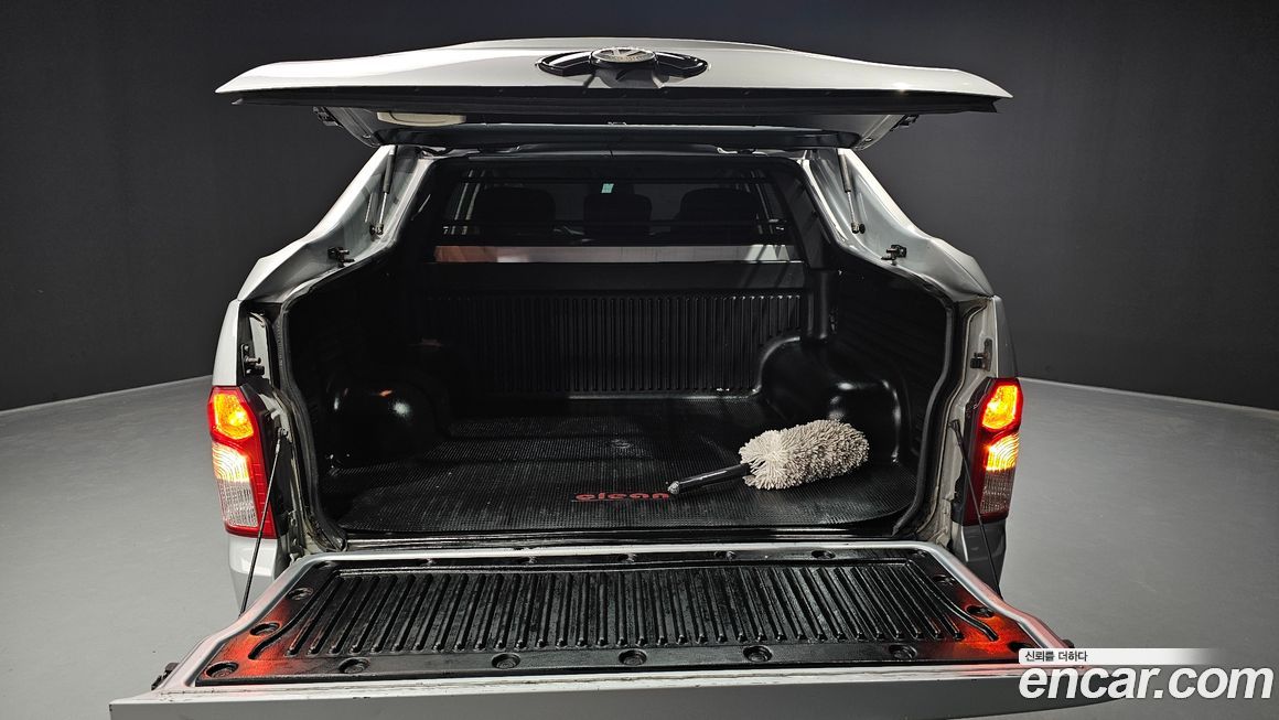 KG_Mobility_Ssangyong KORANDO 2013