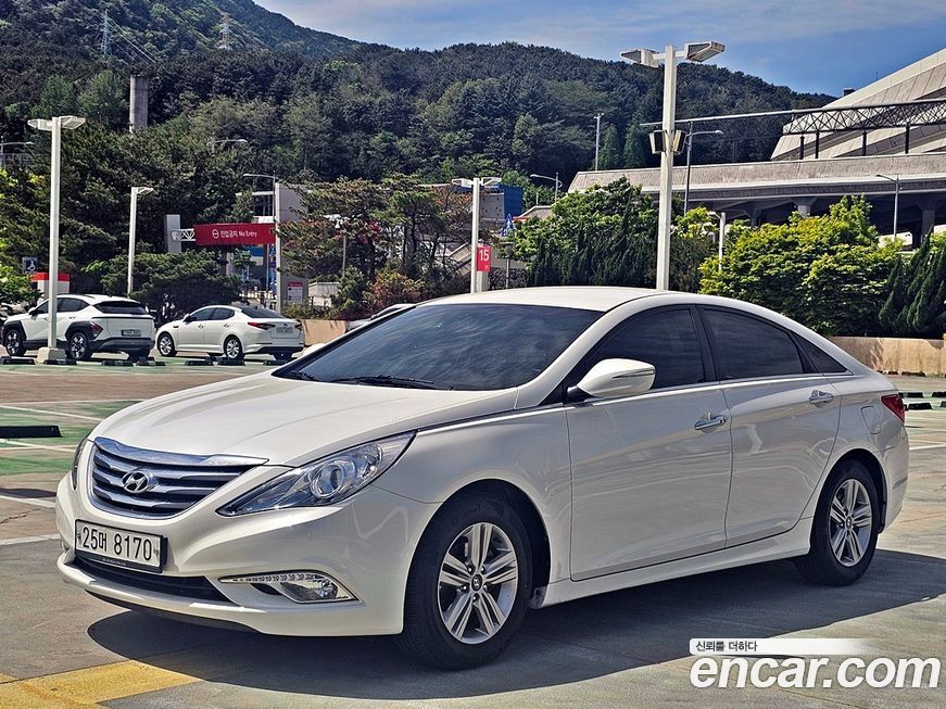 Hyundai Sonata 2013
