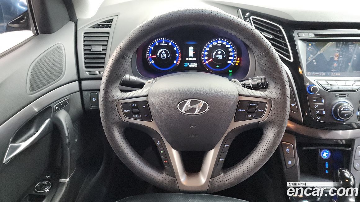 Hyundai i40 2012