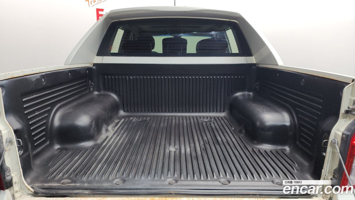 KG_Mobility_Ssangyong KORANDO 2012