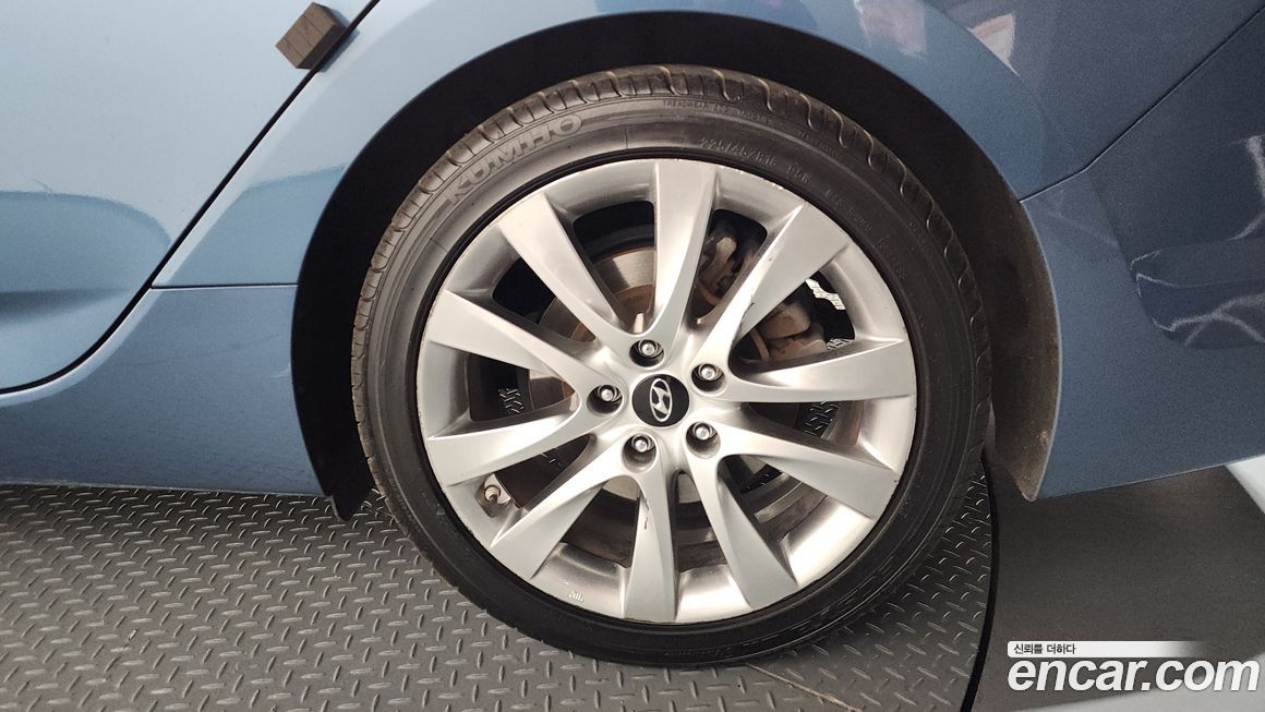 Hyundai i40 2012