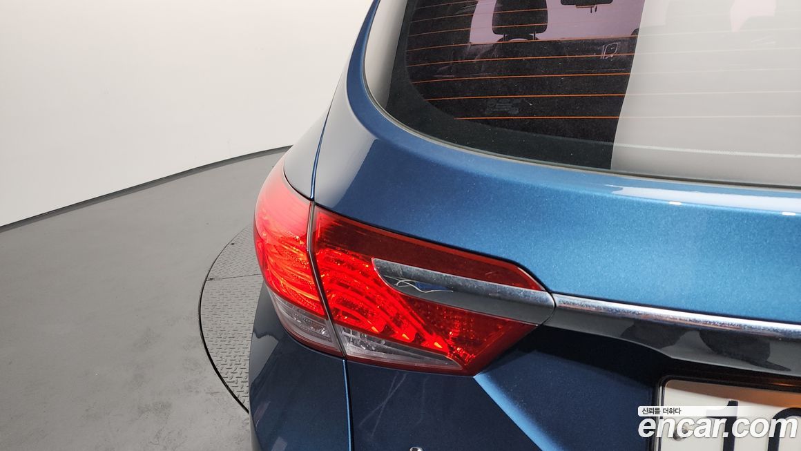 Hyundai i40 2012