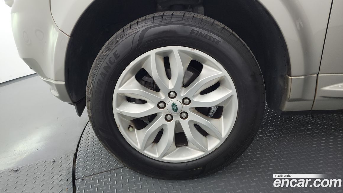 Land Rover Freelander 2013
