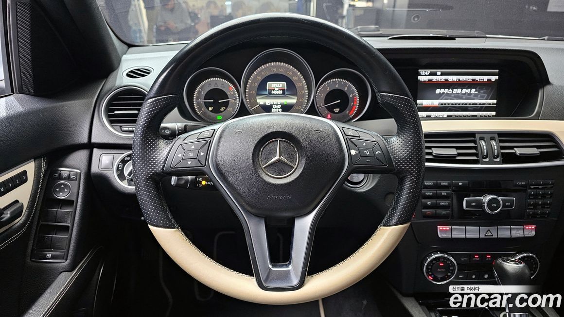 Mercedes-Benz C-Class 2013