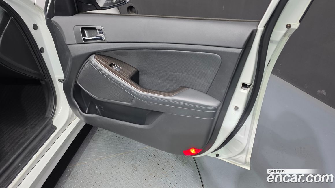 Kia K5 2013