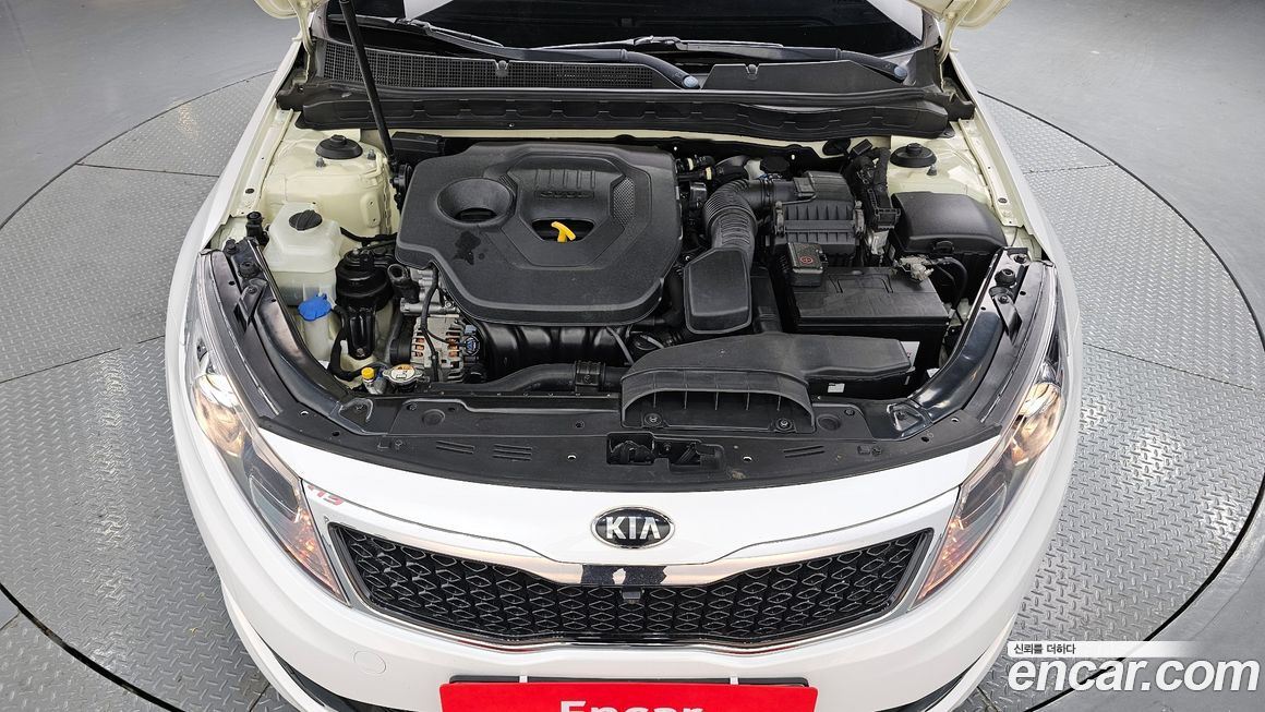 Kia K5 2013