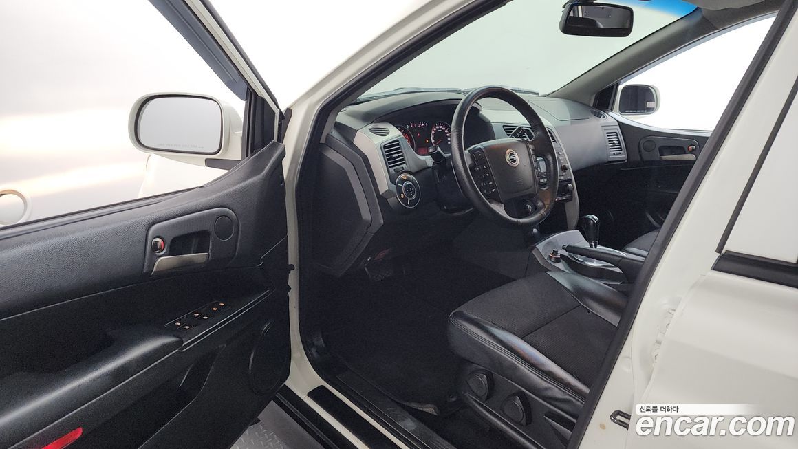 KG_Mobility_Ssangyong KORANDO 2012